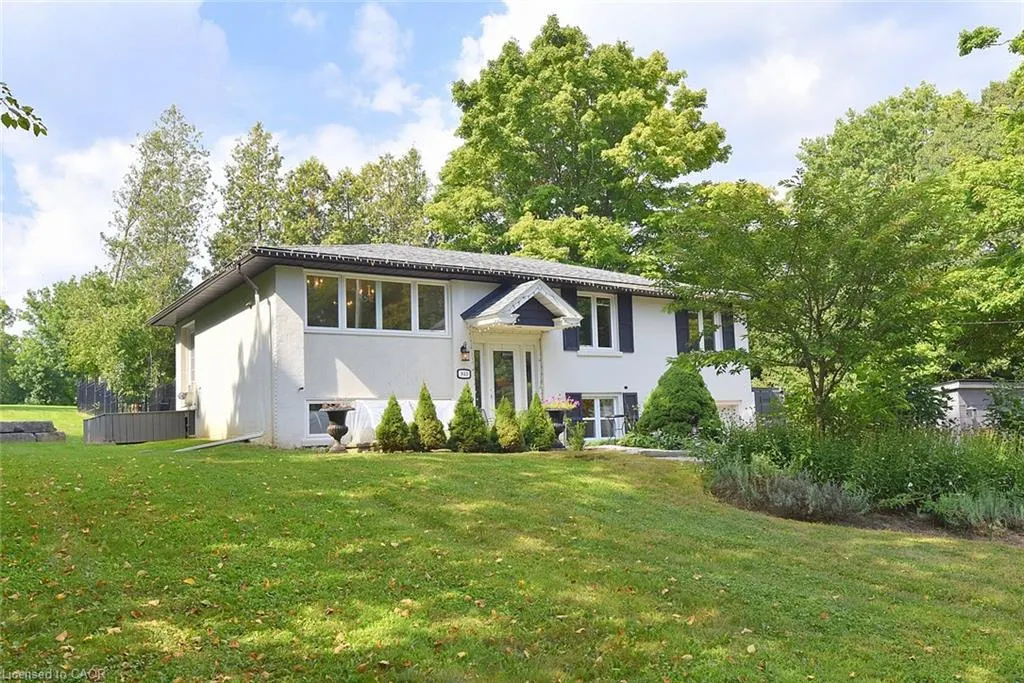 843 Governor's Road