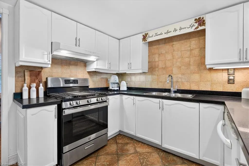 52 Sunvale Place