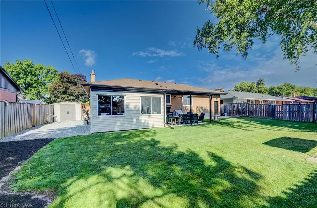 21 Loma Drive