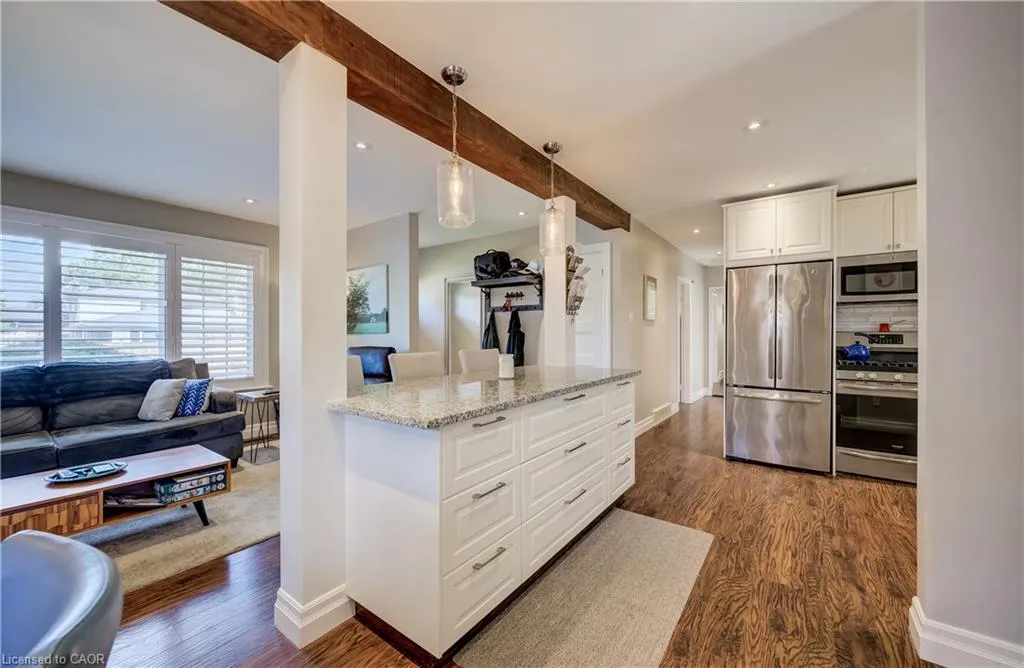 21 Loma Drive