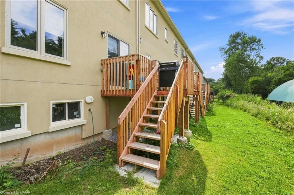 305 Garner Road W #68