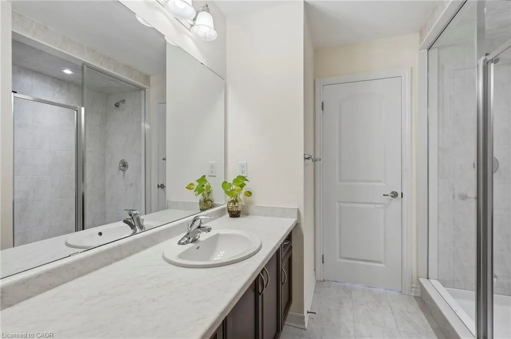 305 Garner Road W #68