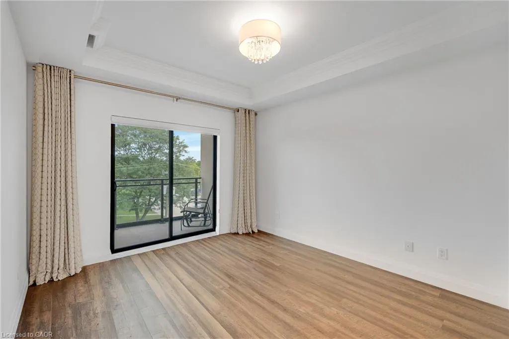 30 Hamilton Street S #313