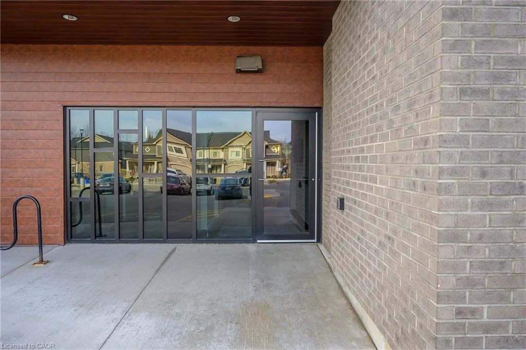 30 Hamilton Street S #313