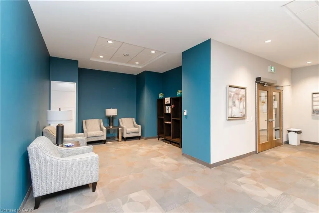 30 Hamilton Street S #313