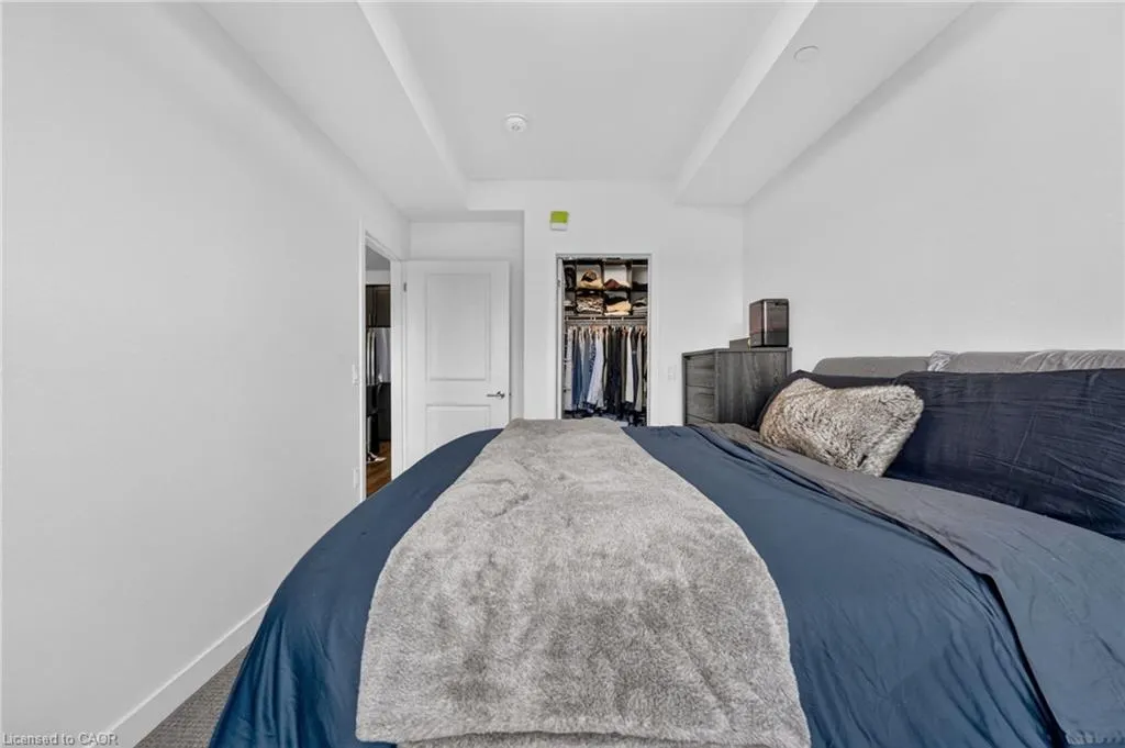 461 Green Road #205