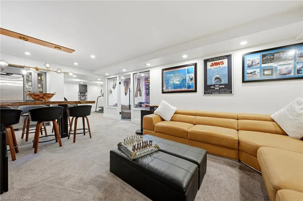 36 Lakeview Drive