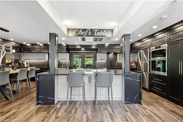 36 Lakeview Drive