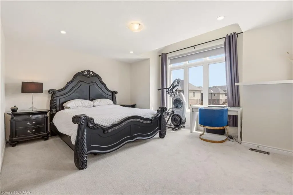 67 Pinot Crescent