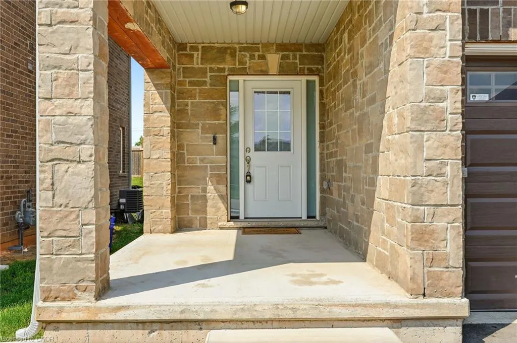 67 Pinot Crescent