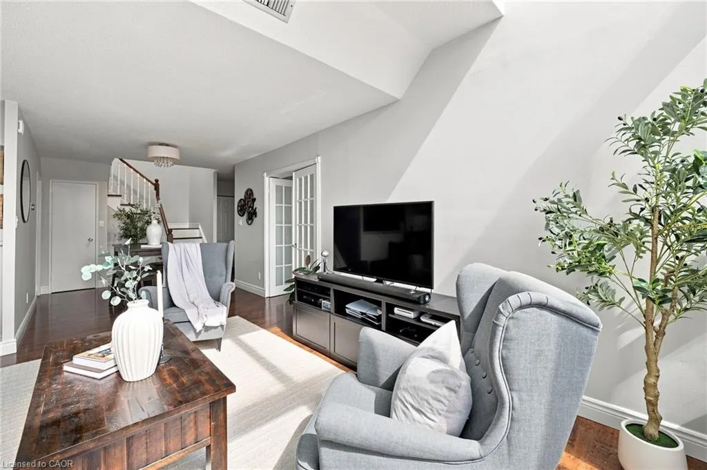 200 Robert Speck Parkway #PH1