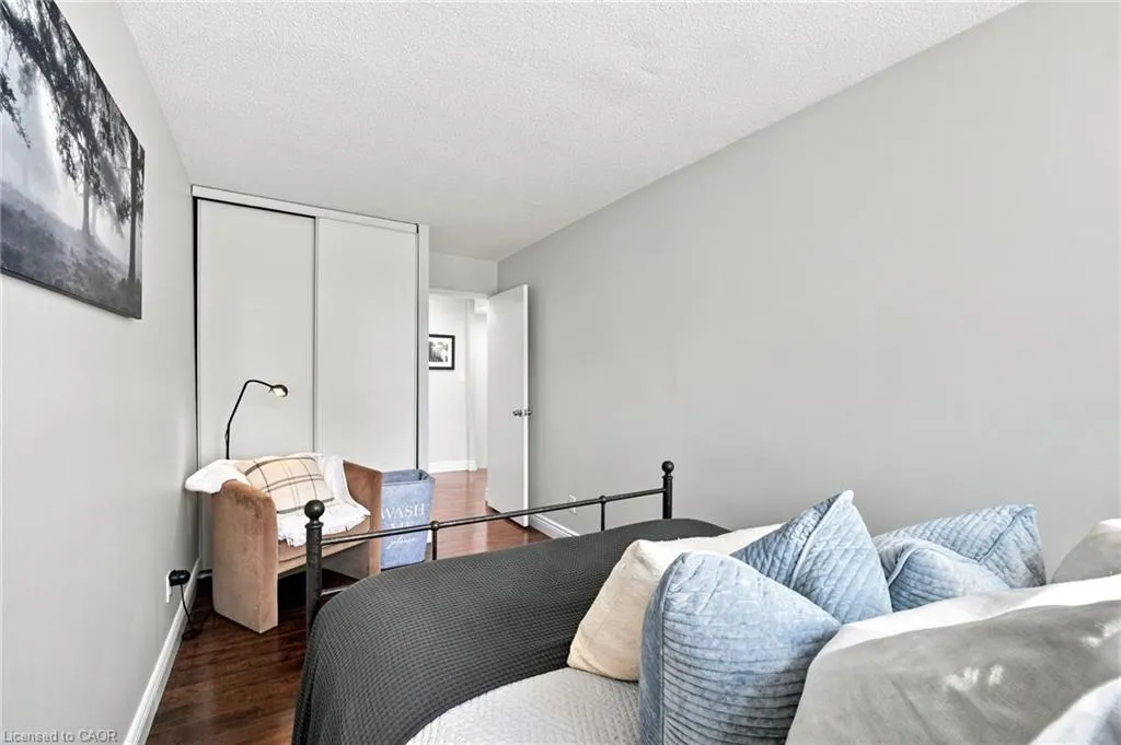 200 Robert Speck Parkway #PH1