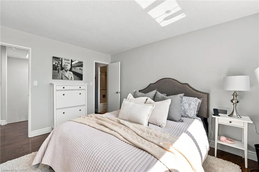 200 Robert Speck Parkway #PH1
