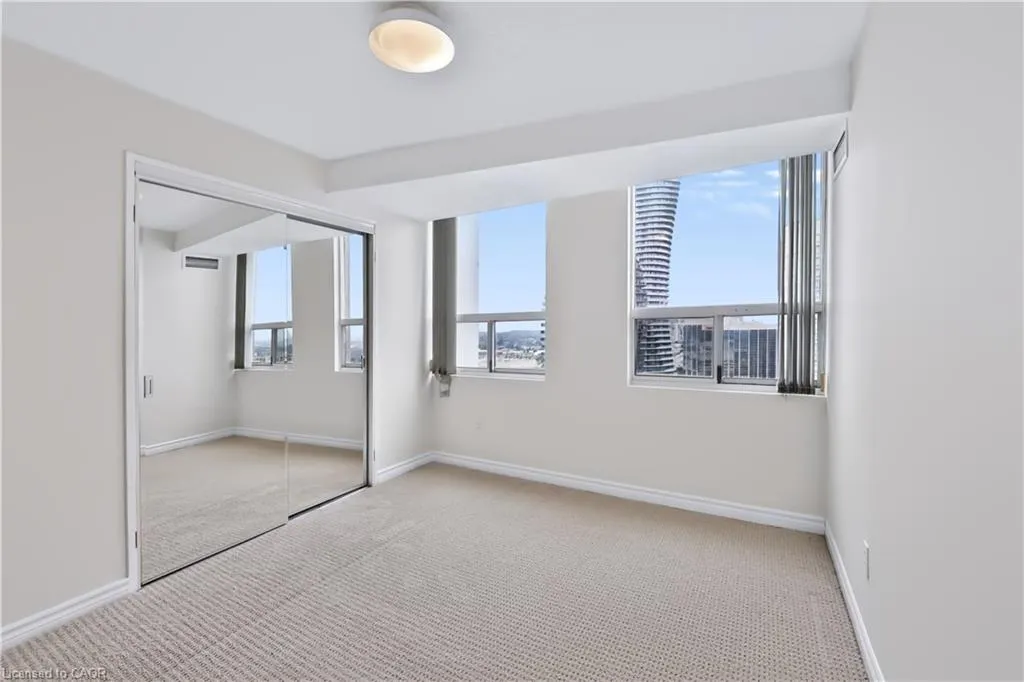 3650 Kaneff Crescent #2801