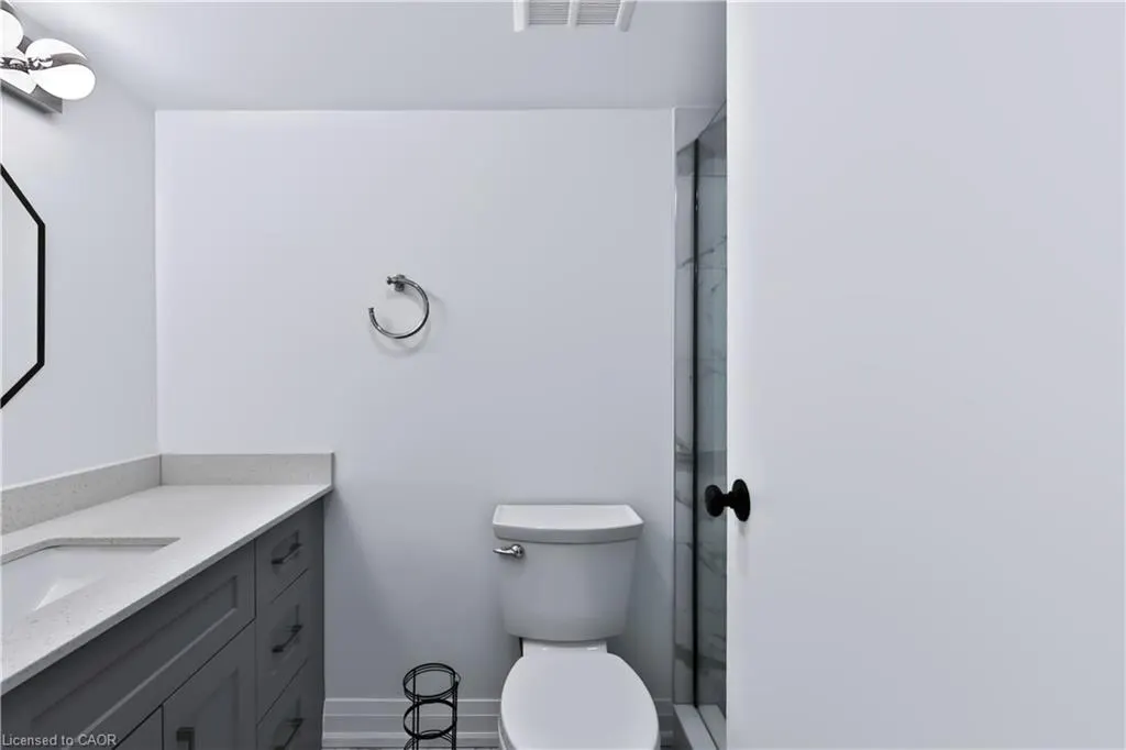3650 Kaneff Crescent #2801