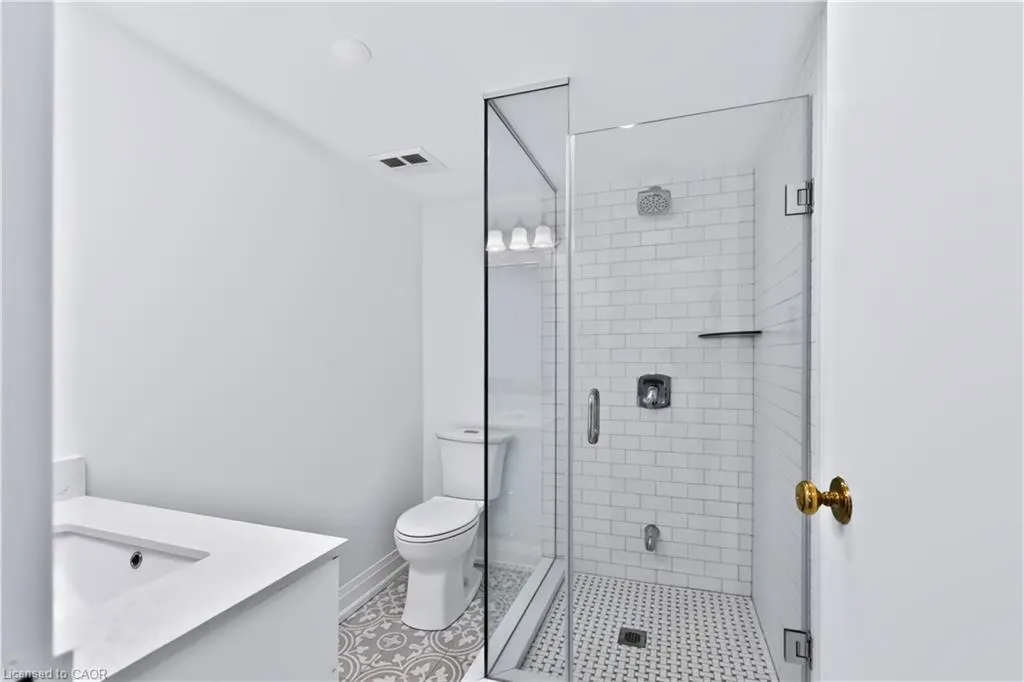 3650 Kaneff Crescent #2801