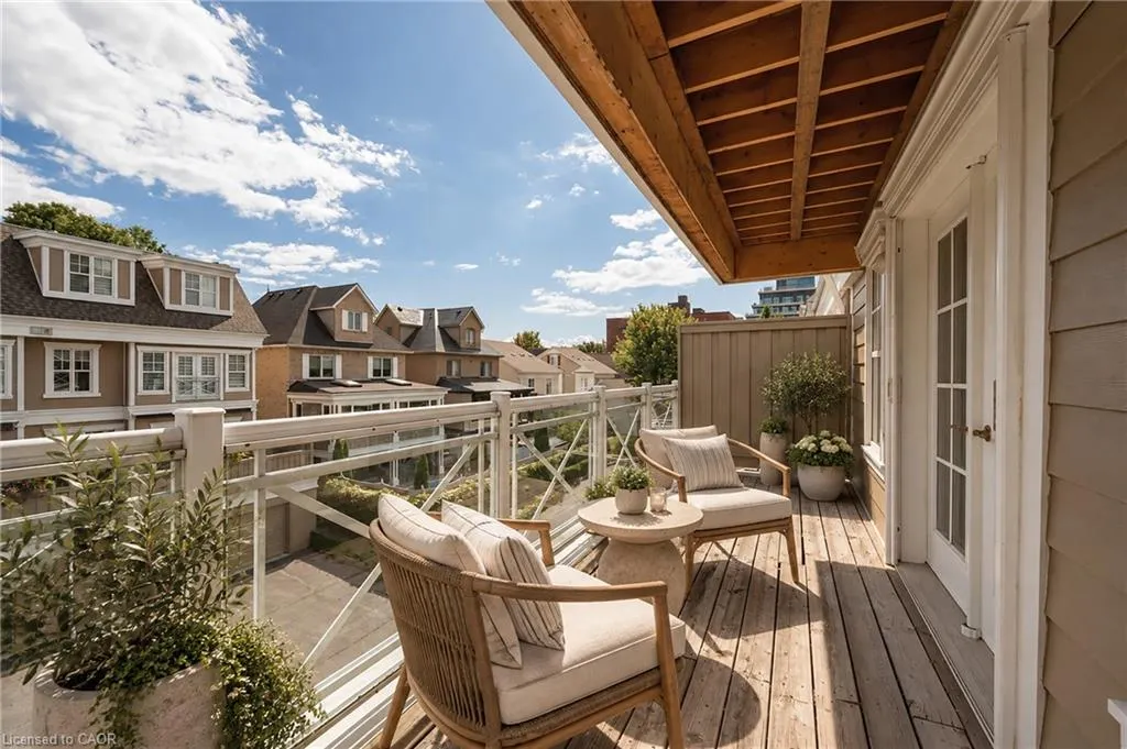 2369 Ontario Street #26