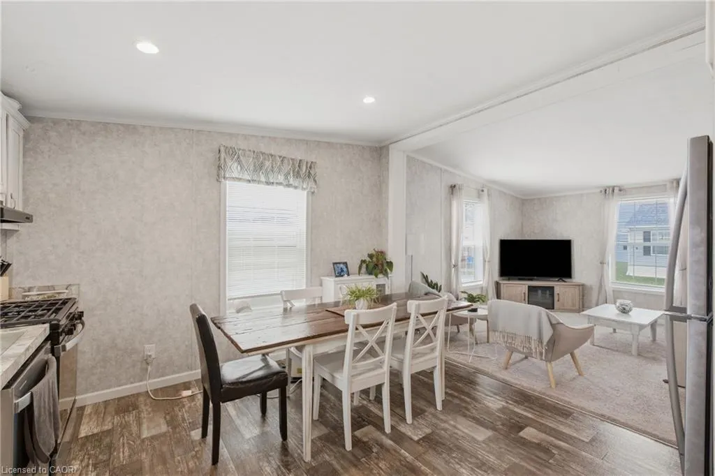 10 Marsh Cove
