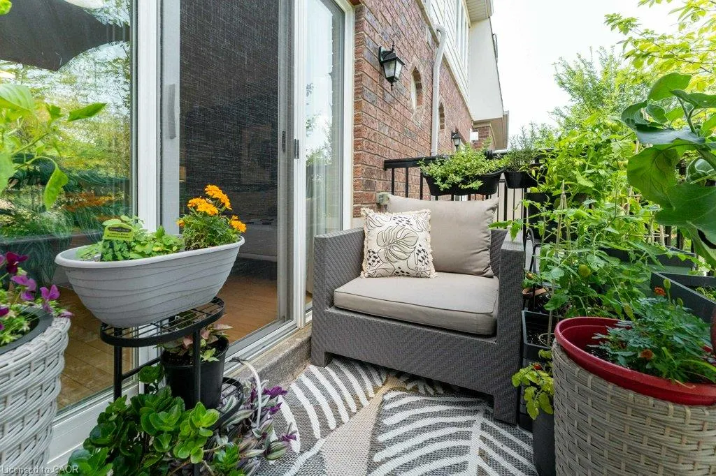 1115 Haig Boulevard #3
