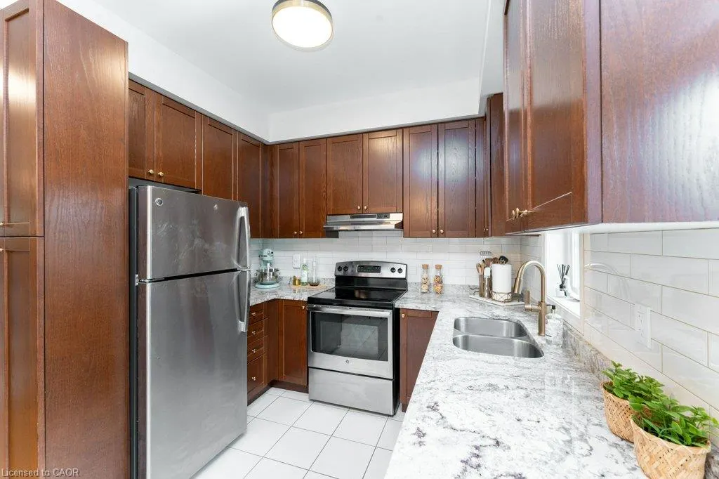 1115 Haig Boulevard #3