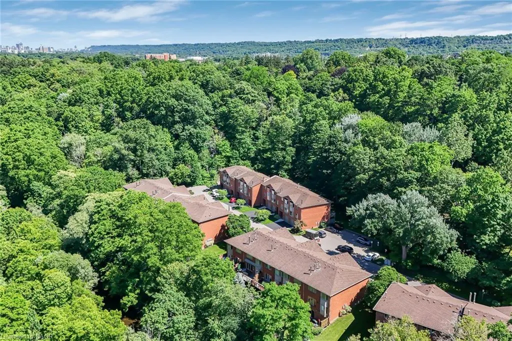 30 Osler Drive #25