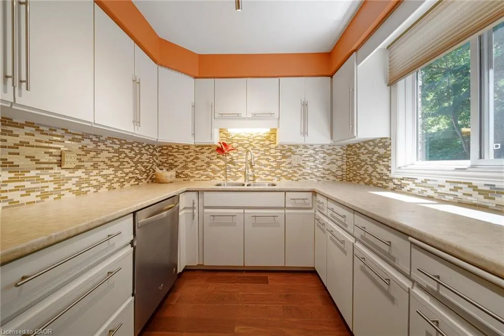 30 Osler Drive #25