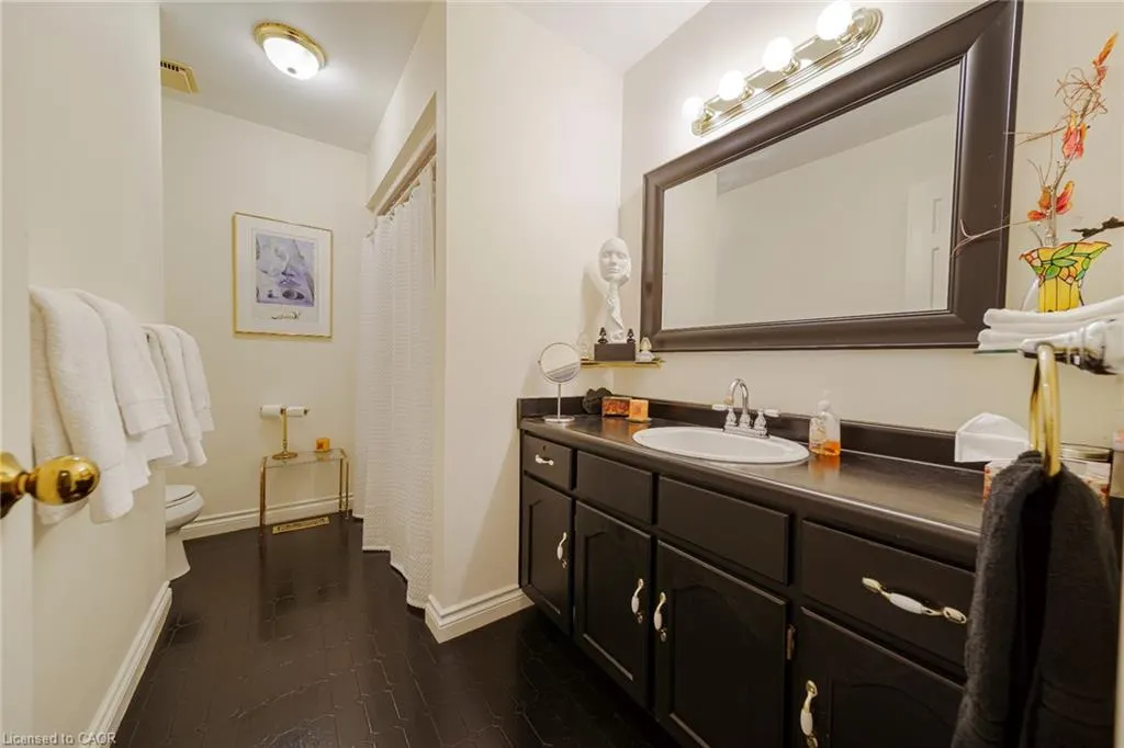 30 Osler Drive #25