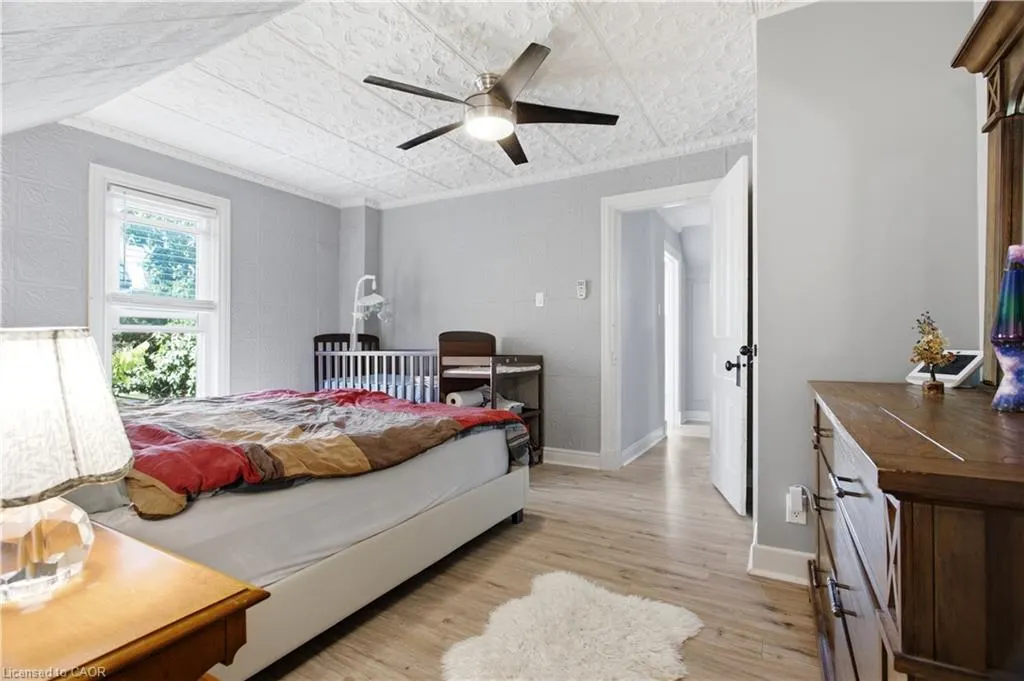 1108 Queenston Road