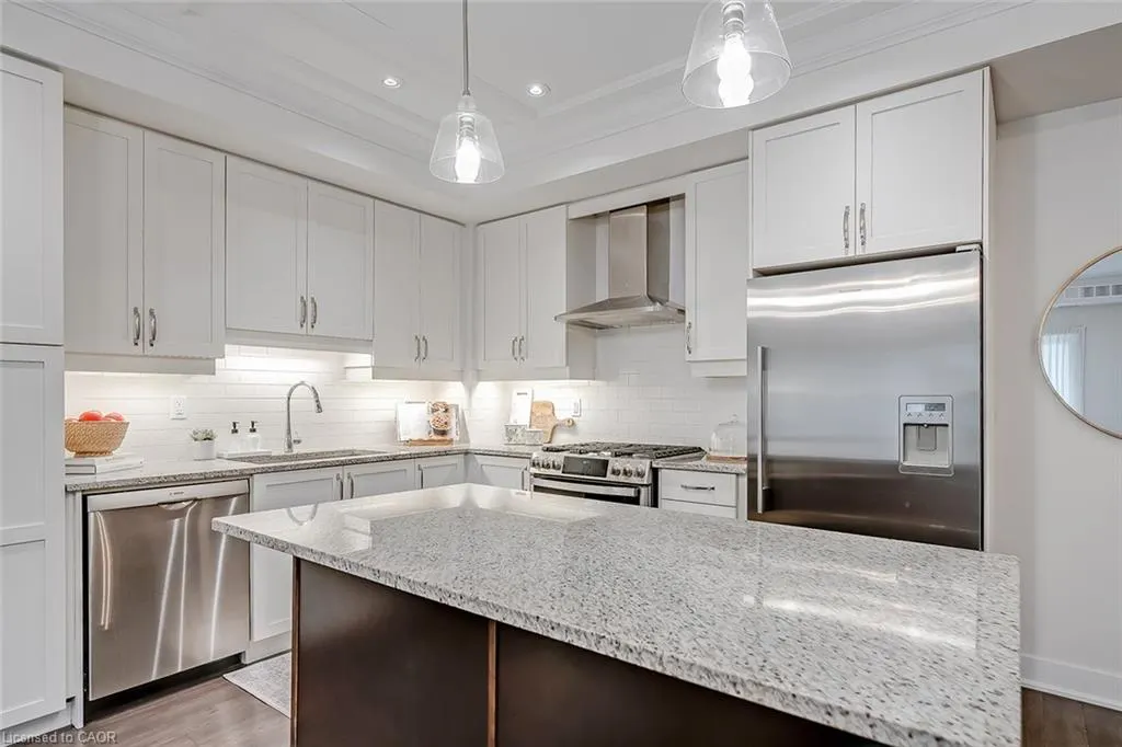 128 Garden Drive #102