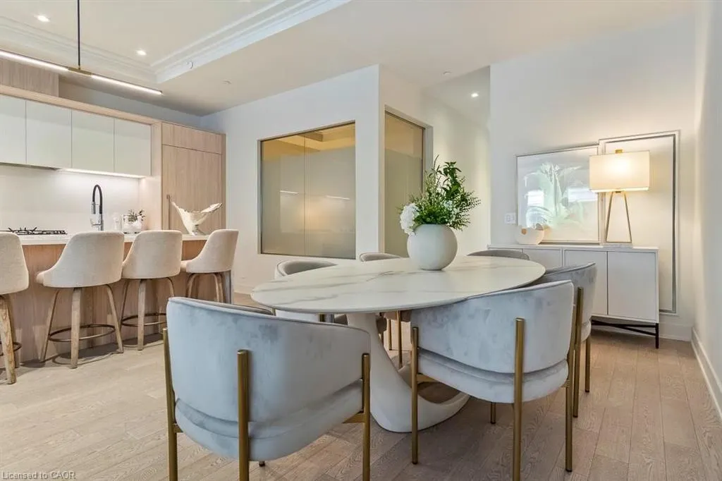 123 Maurice Drive #105
