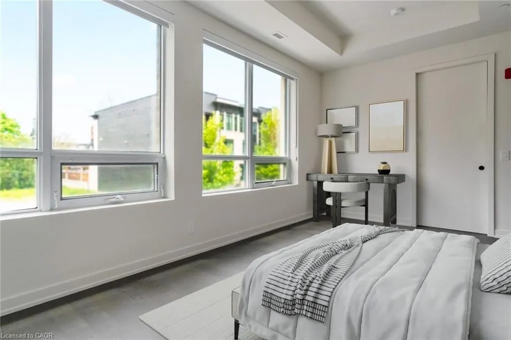 123 Maurice Drive #201