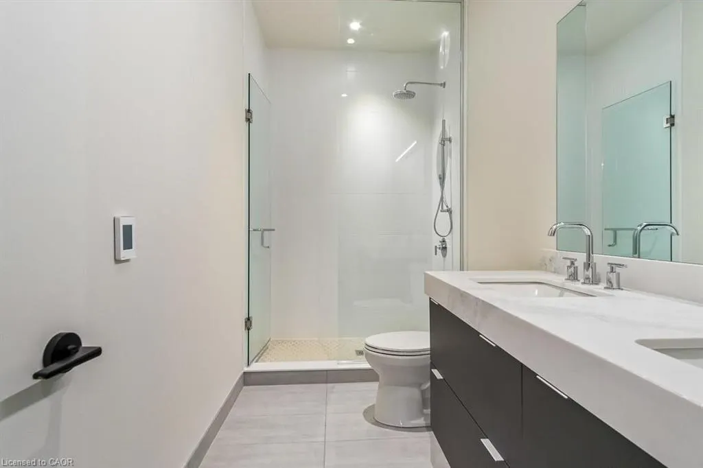 123 Maurice Drive #201