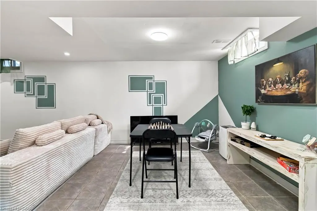 608 Woodward Avenue