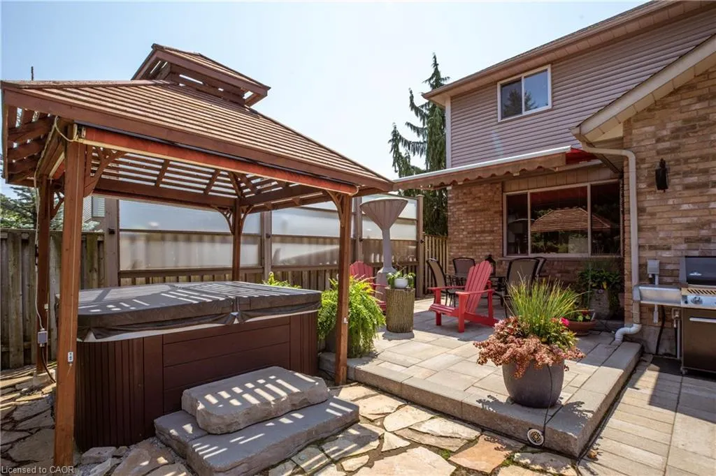 4 Lido Drive