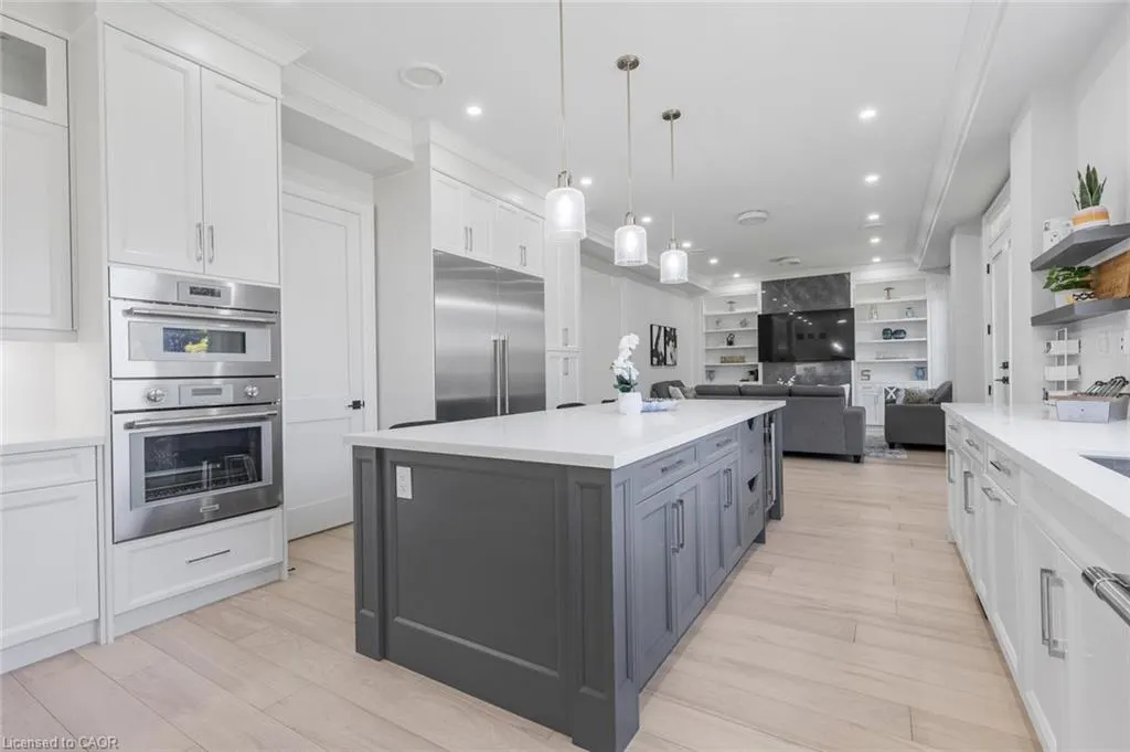455 Samford Place