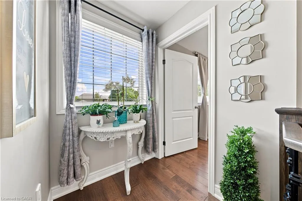 71 Riviera Ridge