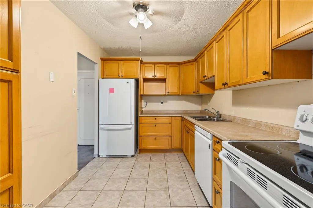 640 West Street #504