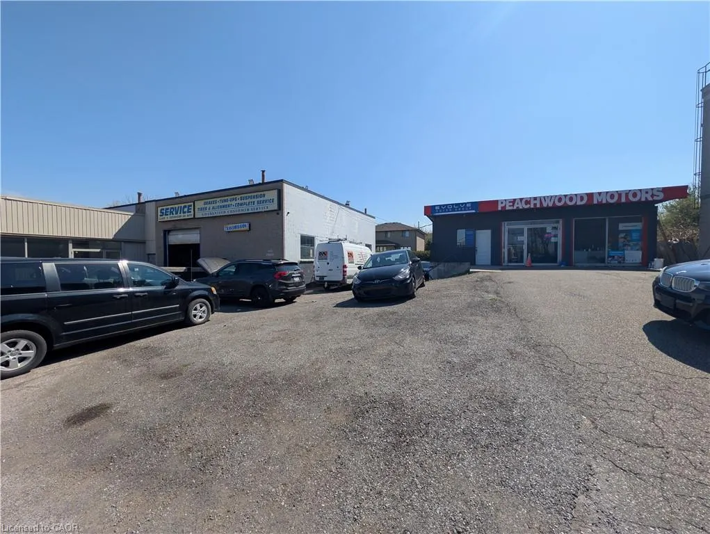 542-548 Highway 8