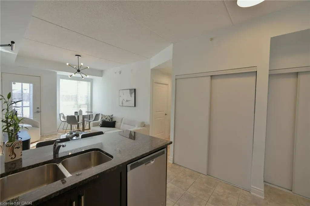 640 Sauve Street #111