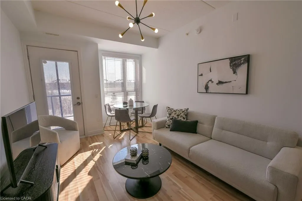 640 Sauve Street #111