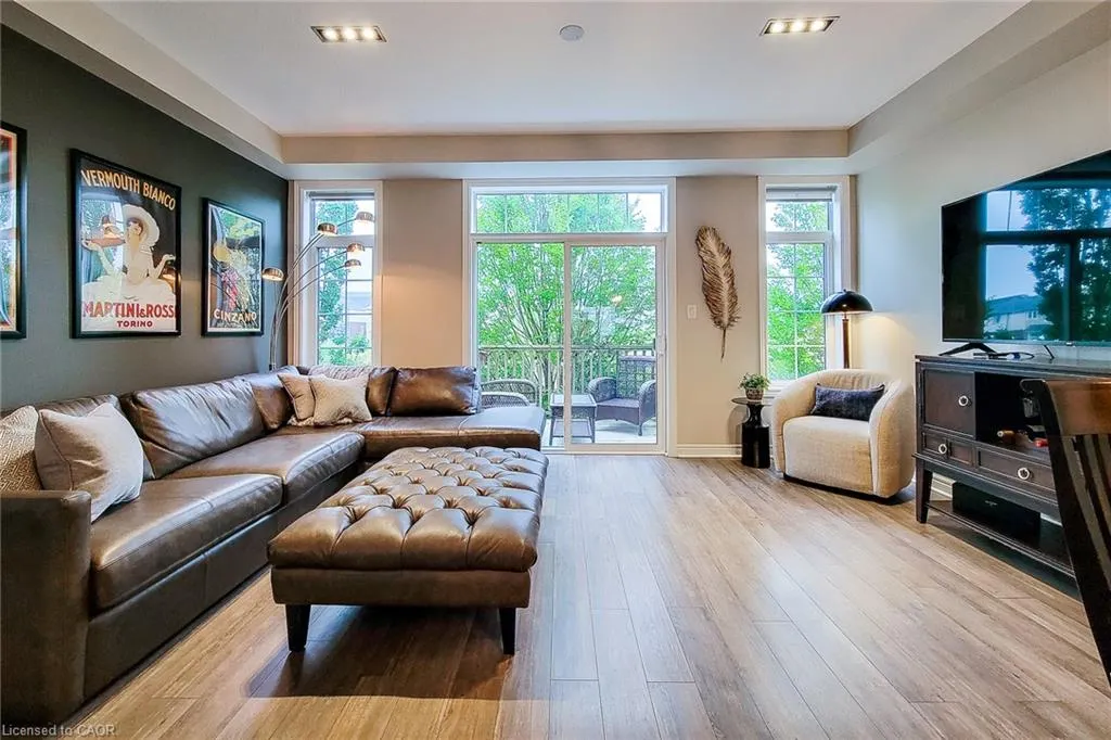 257 Parkside Drive #16