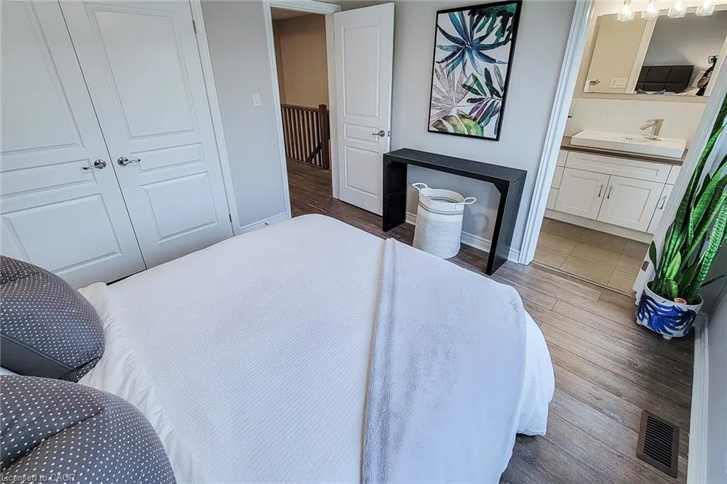 257 Parkside Drive #16