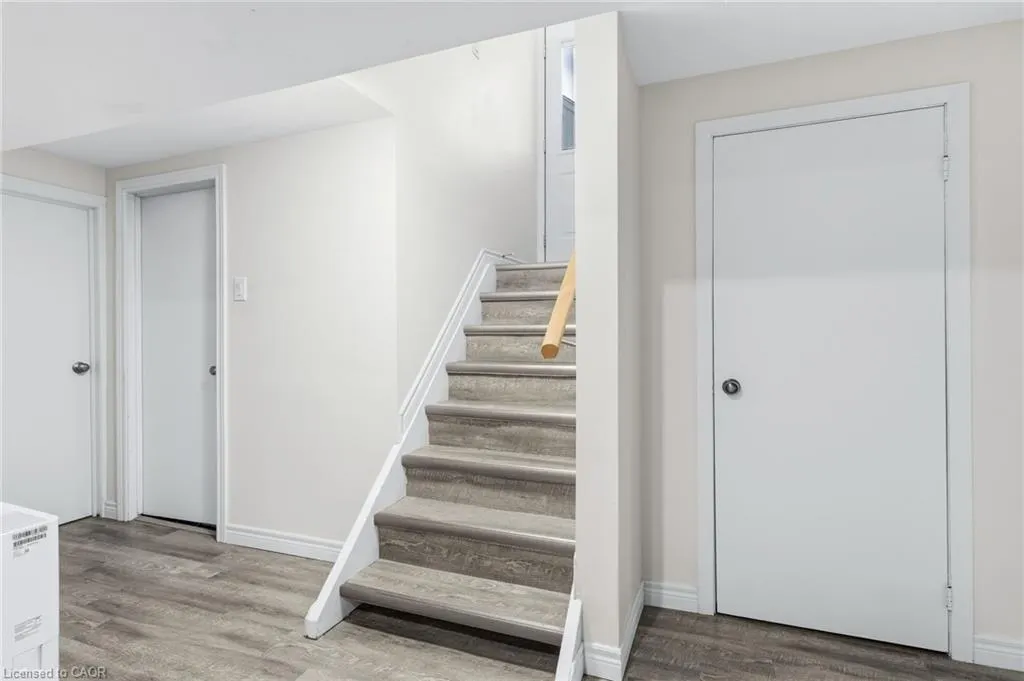 27 Blenheim Drive