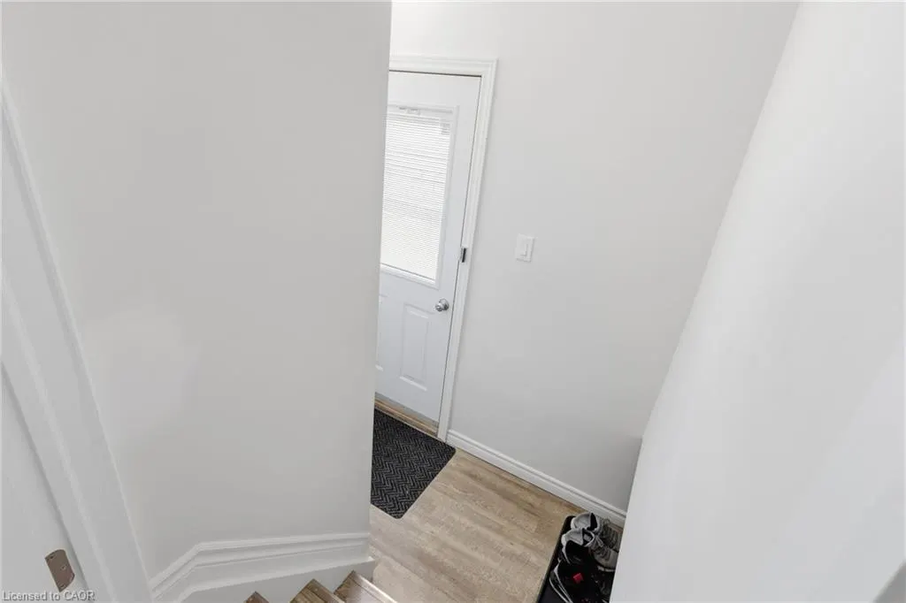 27 Blenheim Drive