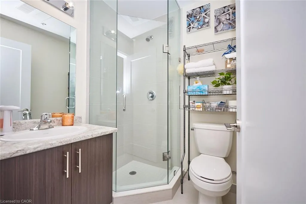 16 Concord Place #803