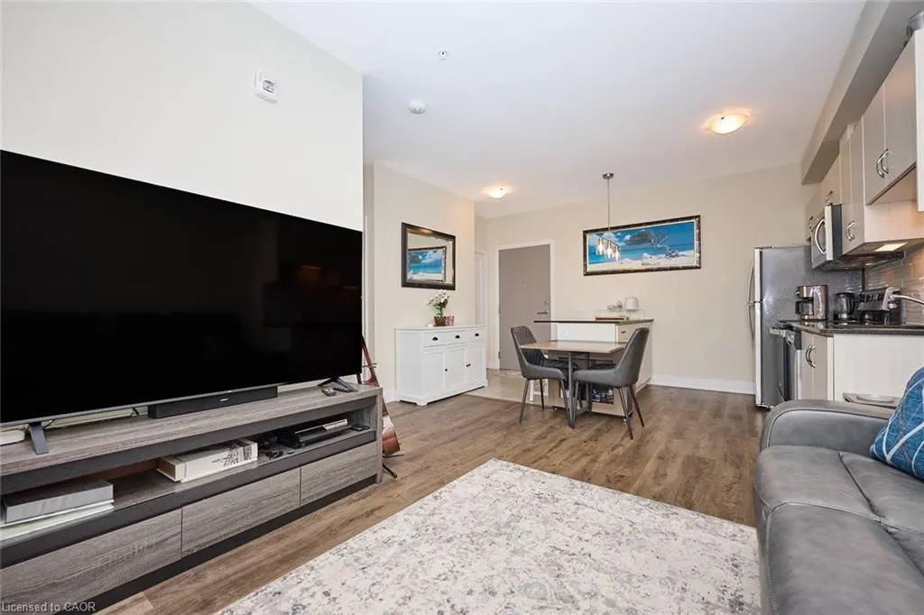 16 Concord Place #803