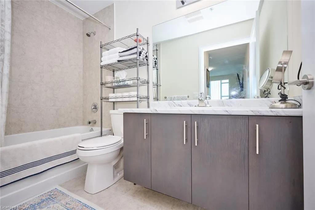 16 Concord Place #803