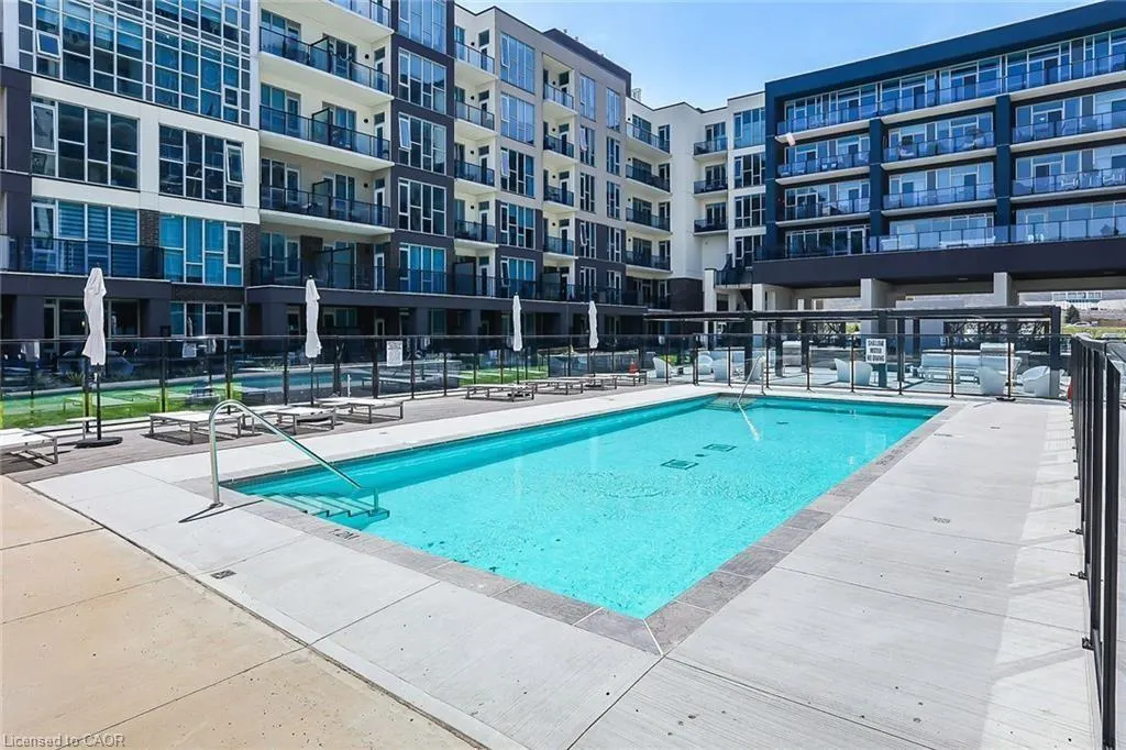 16 Concord Place #803