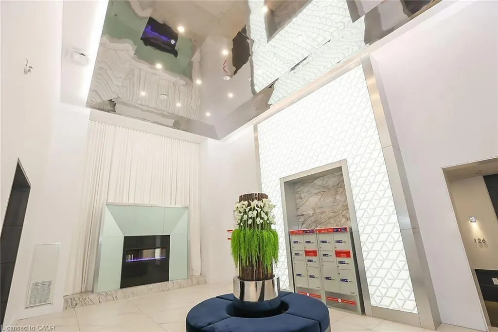 16 Concord Place #803