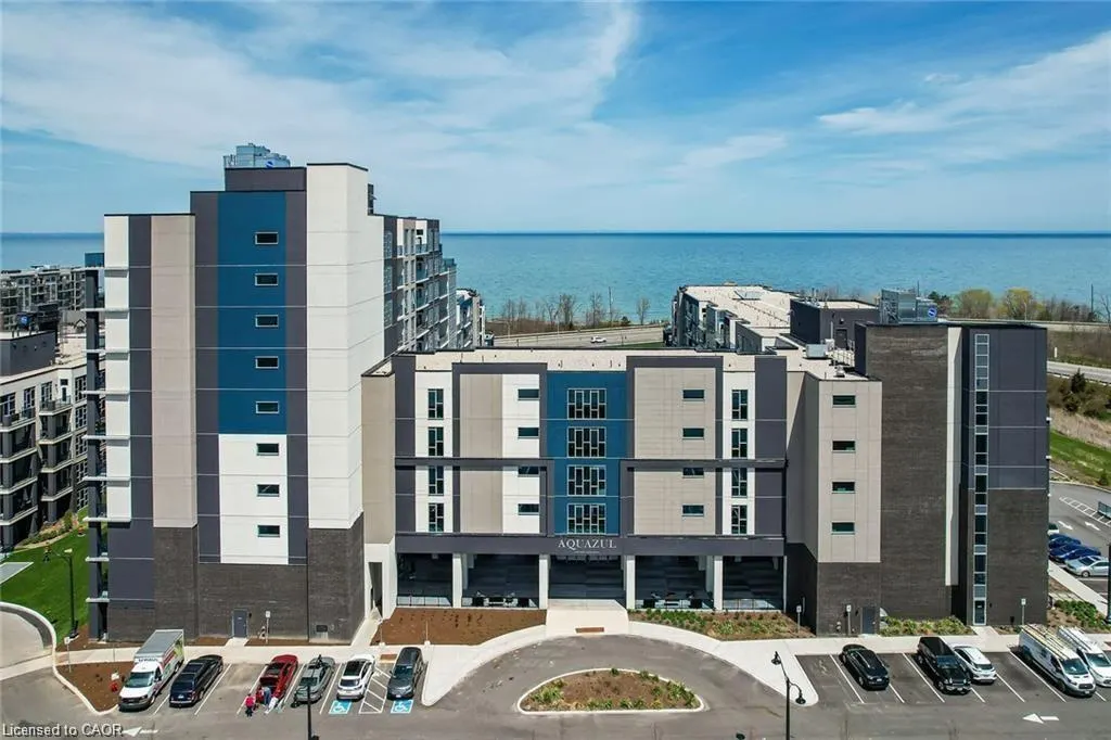 16 Concord Place #803